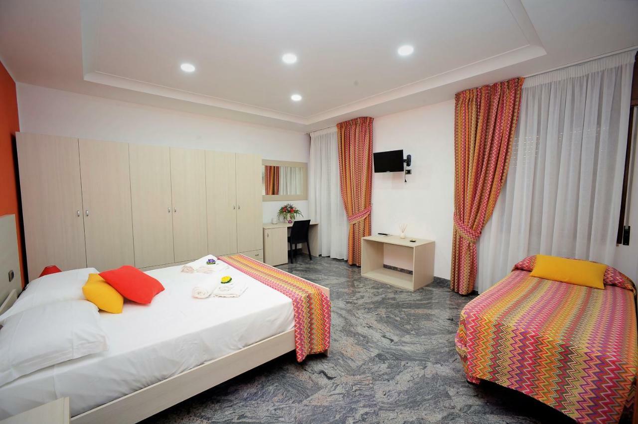 B&B Cornelia Pompei Exterior foto